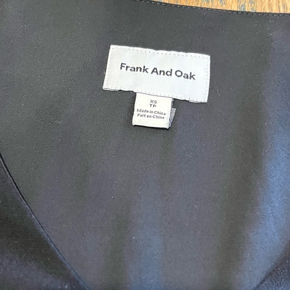 Black Button-Front Mini Dress – Frank And Oak – XS - Picture 2 of 11